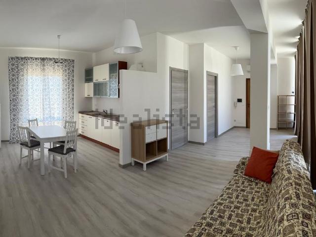 Appartamento in affitto di 70 m² in Piazza Sandro Pertini