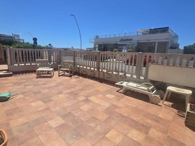 Appartamento in affitto di 70 m² in Strada Lungomare