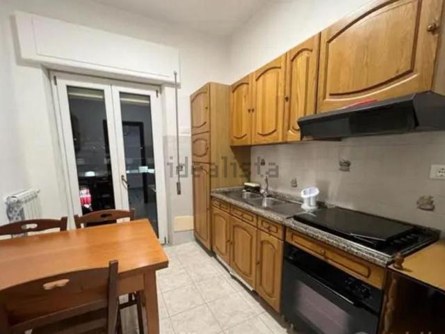 Appartamento in affitto di 70 m² in Via Thaon di Revel