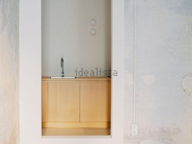 Appartamento in affitto di 70 m² in Via Albuzzi, 39