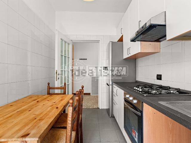 Appartamento in affitto di 70 m² in Via Alfonso Corti, 34