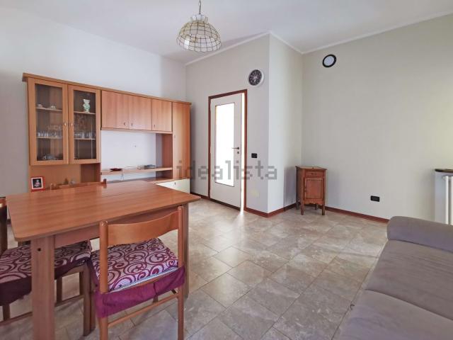 Appartamento in affitto di 70 m² in Via Alto Vergante, 53
