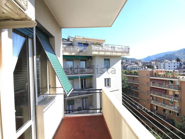 Appartamento in affitto di 70 m² in Via Angelo Orsini