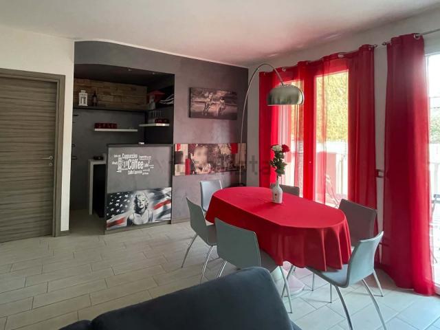 Appartamento in affitto di 70 m² in Via Antonio Sant&apos Elia, 27