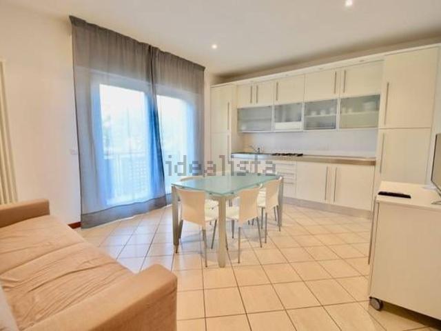 Appartamento in affitto di 70 m² in Via Bafile, 264