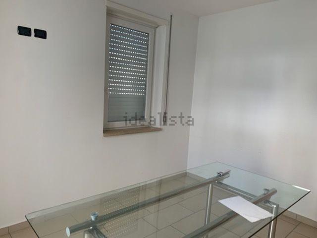 Appartamento in affitto di 70 m² in Via Camillo Corradini, 119