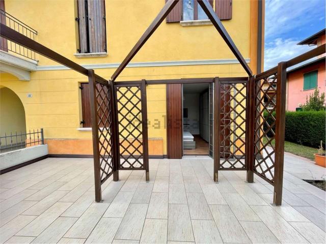 Appartamento in affitto di 70 m² in Via Costituzione