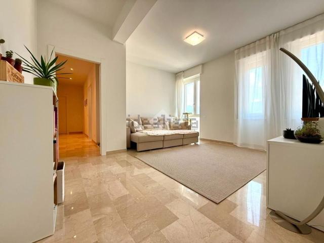 Appartamento in affitto di 70 m² in Via Crocifissa di Rosa, 62