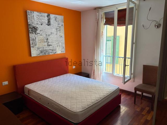 Appartamento in affitto di 70 m² in Via de&apos  Griffoni, 10
