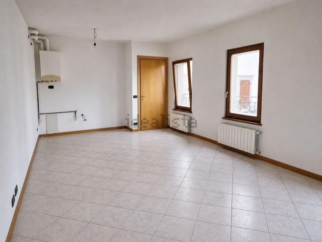 Appartamento in affitto di 70 m² in Via Don Brozzoni, 1