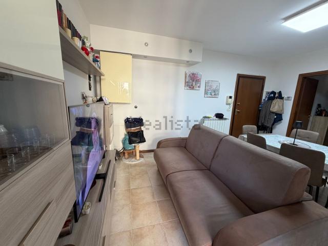 Appartamento in affitto di 70 m² in Via Federico Fellini, 14
