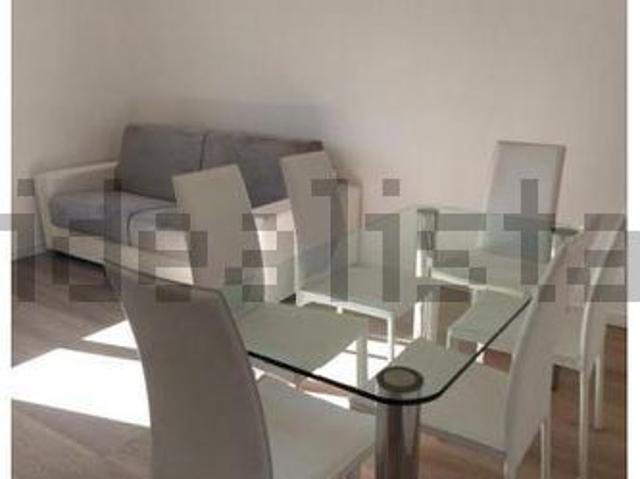 Appartamento in affitto di 70 m² in Via Filippo Grandi, 15