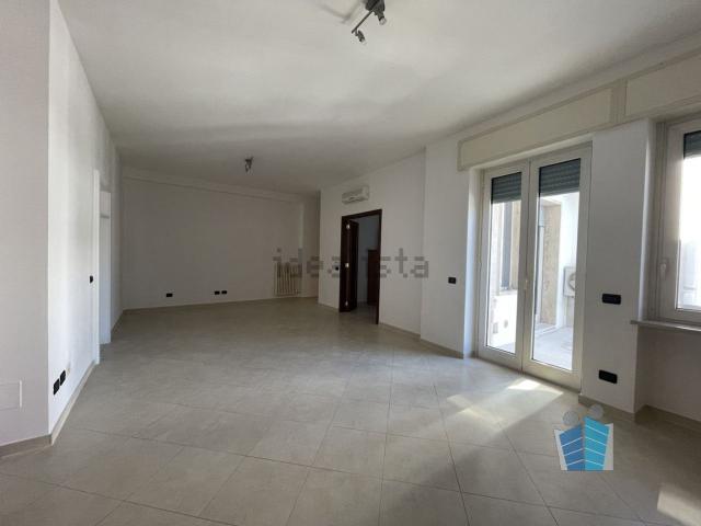 Appartamento in affitto di 70 m² in Via Filippo Turati