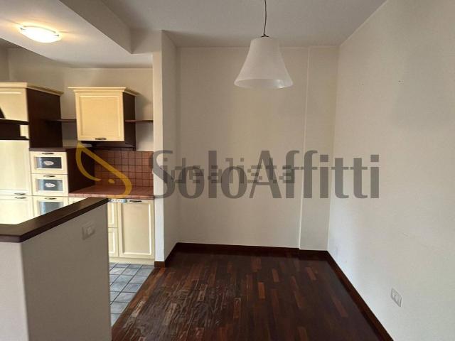 Appartamento in affitto di 70 m² in Via Gian Rinaldo Carli, 5