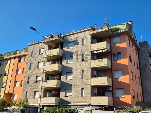 Appartamento in affitto di 70 m² in Via Ippolito Rosellini