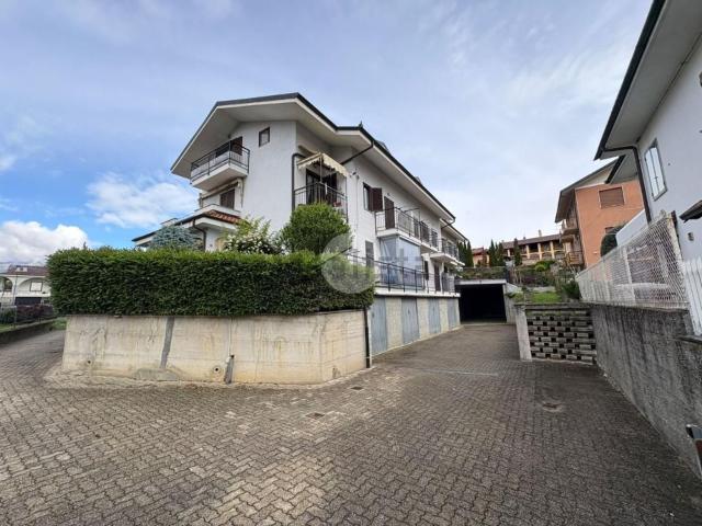 Appartamento in affitto di 70 m² in Via L. Oliva, 4