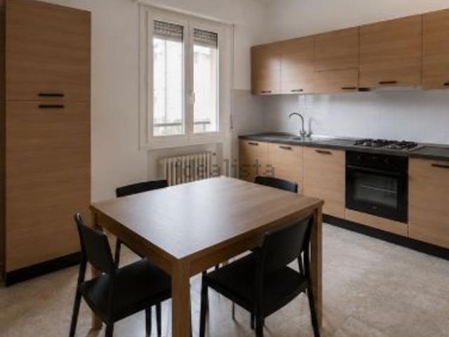 Appartamento in affitto di 70 m² in Via Laura Bassi Veratti