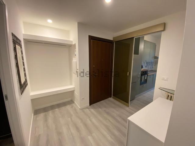 Appartamento in affitto di 70 m² in Via Lorenteggio