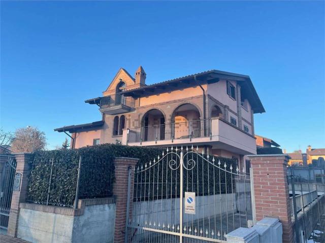 Appartamento in affitto di 70 m² in Via Luigi Einaudi, 52