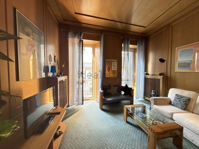 Appartamento in affitto di 70 m² in Via Madonnina, 11