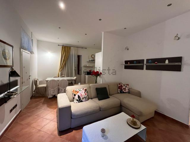 Appartamento in affitto di 70 m² in Via Marina