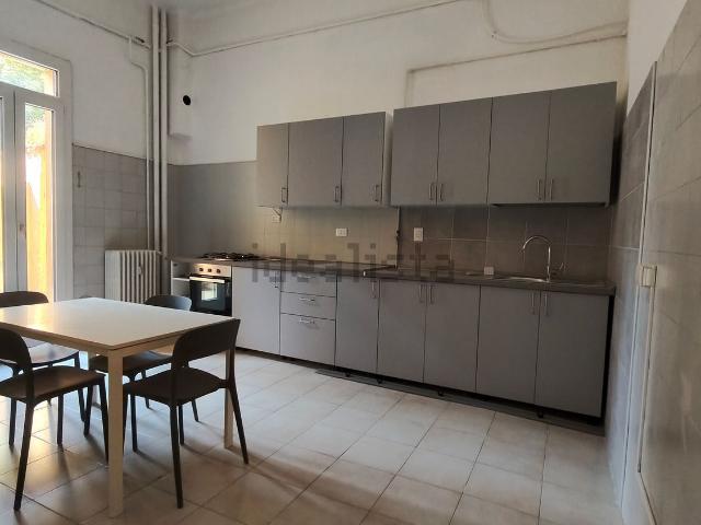 Appartamento in affitto di 70 m² in Via Mascarella, 86