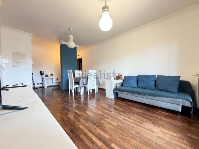 Appartamento in affitto di 70 m² in Via Oslo, 7