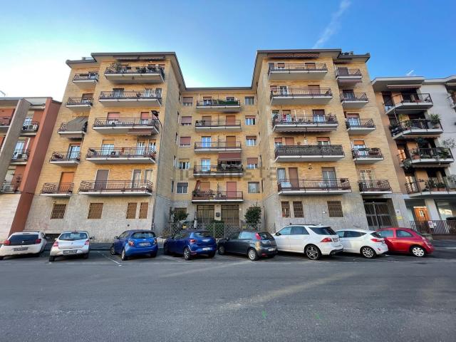 Appartamento in affitto di 70 m² in Via Palmi, 18