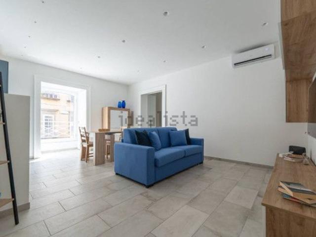 Appartamento in affitto di 70 m² in Via S.Carlo Alle Mortelle, 6