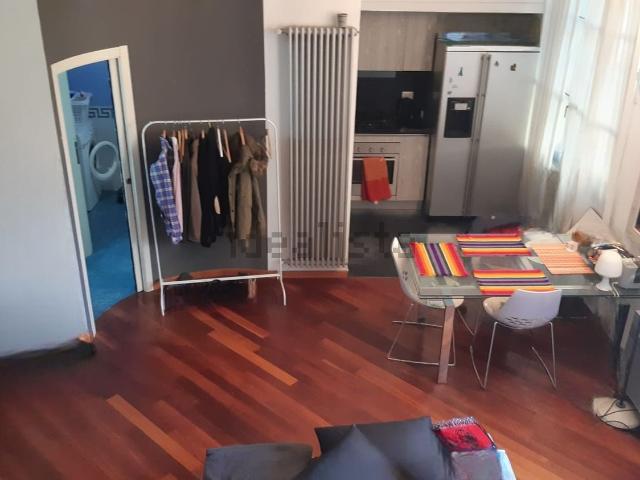 Appartamento in affitto di 70 m² in Via Savona, 140
