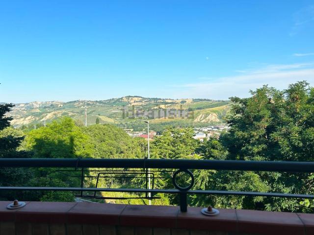 Appartamento in affitto di 70 m² in Via Silvio Gambini