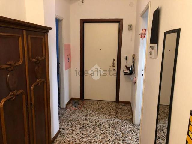 Appartamento in affitto di 70 m² in Viale Camillo Golgi, 35