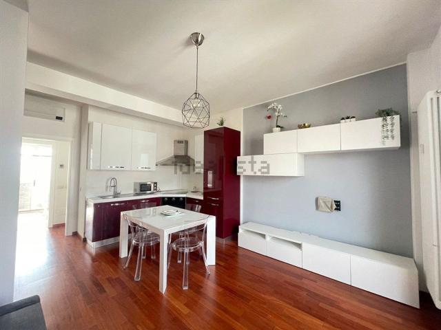 Appartamento in affitto di 70 m² in Viale Pisa, 12