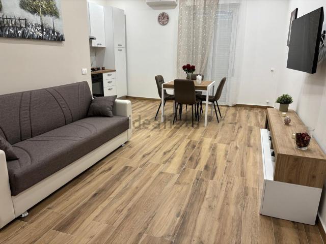 Appartamento in affitto di 70 m² in Viale Riccardo da Lentini, 156