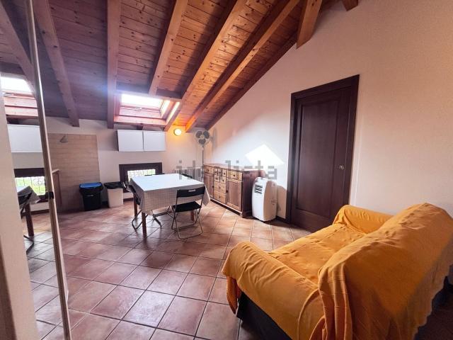 Appartamento in affitto di 71 m² in Salita XX Settembre, 18
