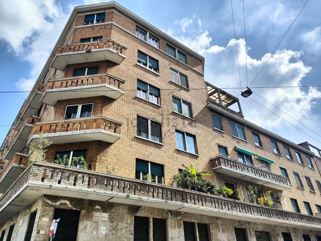 Appartamento in affitto di 71 m² in Via Dalmazio Birago, 8