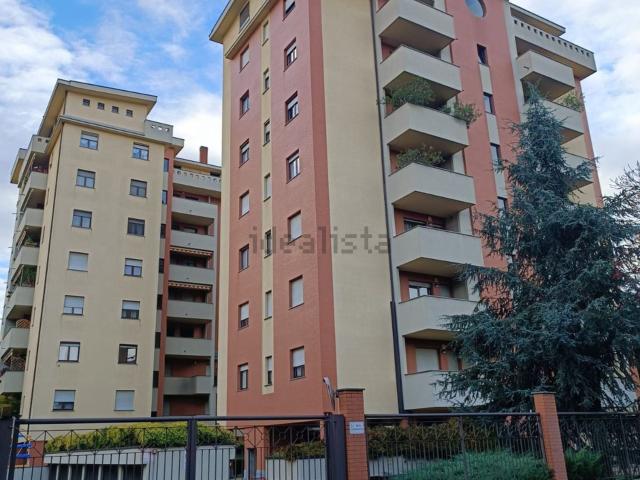 Appartamento in affitto di 72 m² in Via Varesina, 115