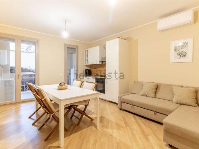 Appartamento in affitto di 72 m² in Via Caterina Segurana