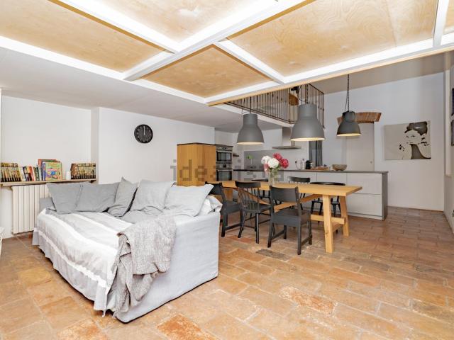 Appartamento in affitto di 72 m² in Via Cenisio, 62