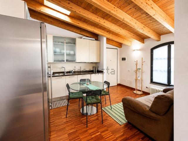 Appartamento in affitto di 72 m² in Via Enrico Tellini, 14