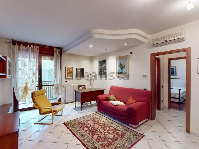 Appartamento in affitto di 72 m² in Via Gorky, 45