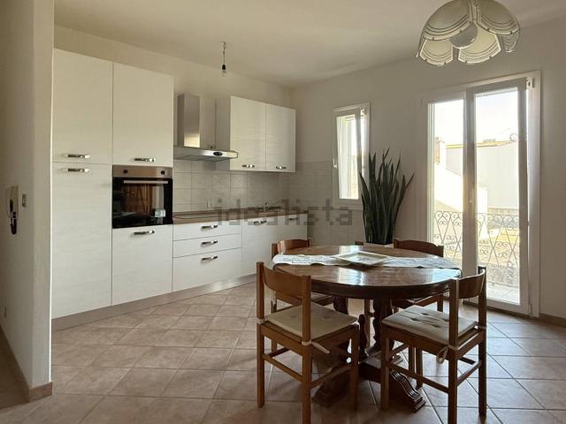 Appartamento in affitto di 72 m² in Via Roma, 103