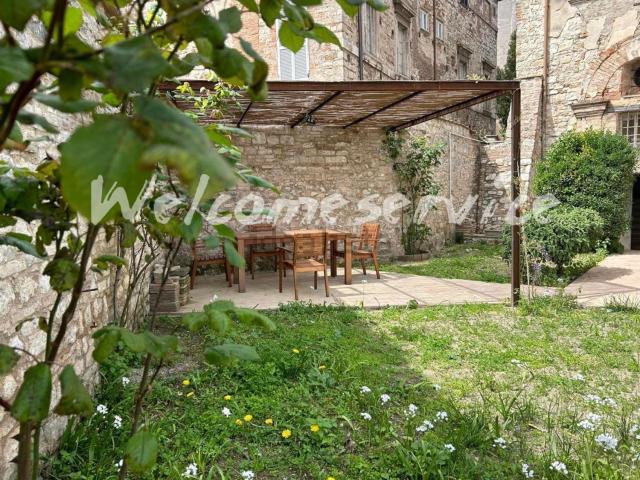 Appartamento in affitto di 72 m² in Via santa prassede