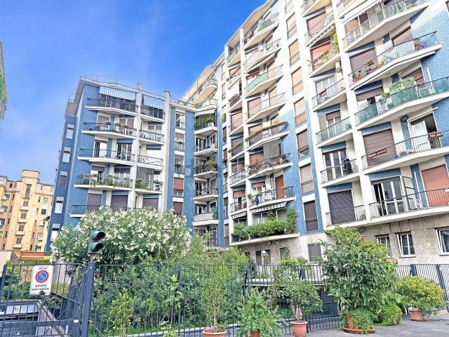 Appartamento in affitto di 72 m² in Via Savona, 94