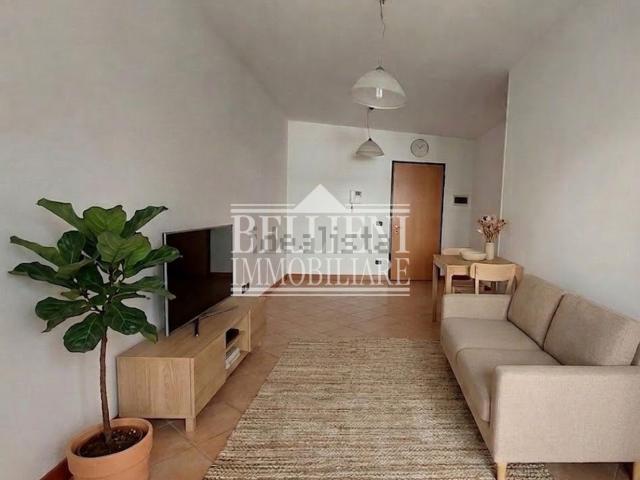 Appartamento in affitto di 72 m² in Via Solferino