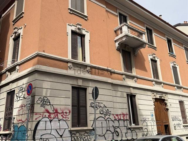Appartamento in affitto di 77 m² in Via Angelo della Pergola, 4