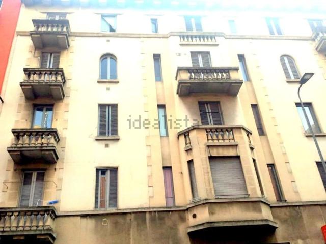 Appartamento in affitto di 77 m² in Via delle Forze Armate, 15