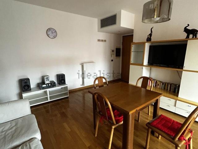 Appartamento in affitto di 74 m² in Piazza della Trivulziana, 1