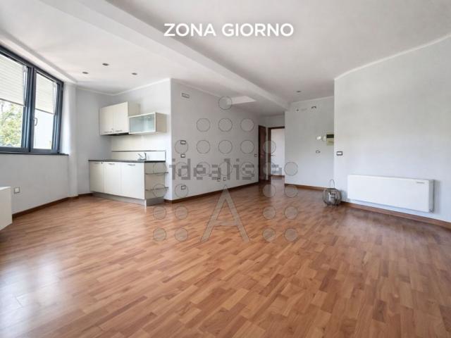 Appartamento in affitto di 74 m² in Via A. Volta