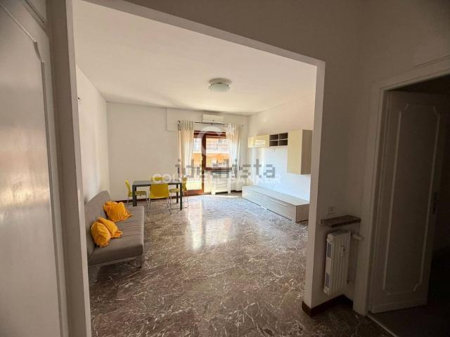 Appartamento in affitto di 74 m² in Via Bevagna